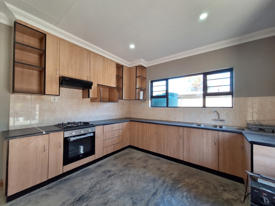 4 Bedroom Property for Sale in Vrede Free State